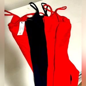 3 Stretch Tanks - 2 red 1 navy S/M